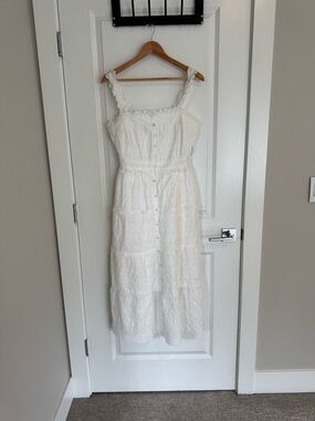 Doen Gap White Eyelet Midi Dress